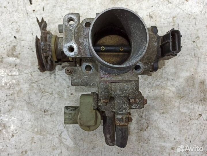 Дроссельная заслонка