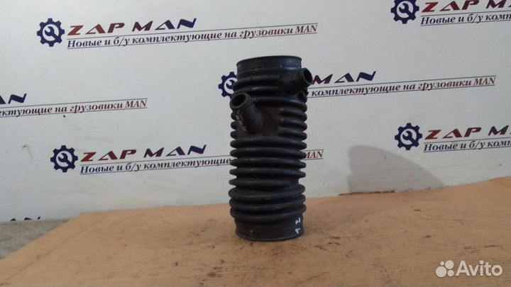 Патрубок воздушного фильтра Man Tgl