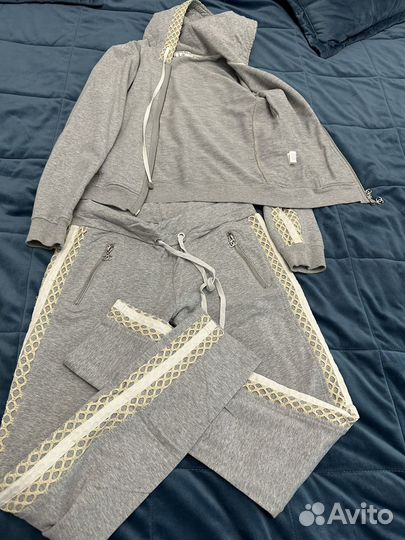 Костюм спортивный