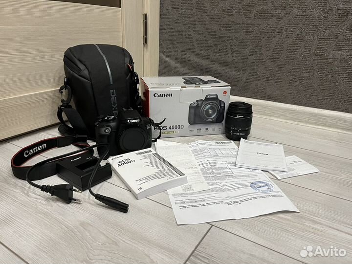 Фотоаппарт Canon 4000D