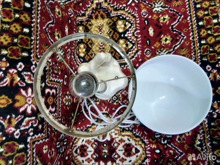 Мраморная настольная лампа с белкой, СССР