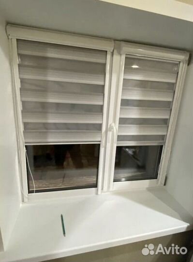 Рулонные шторы в коробе и с направляющими U5826