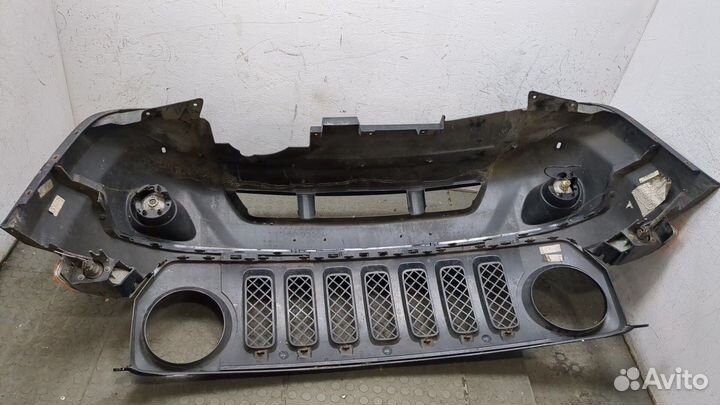 Бампер передний Jeep Patriot 2010, 2011