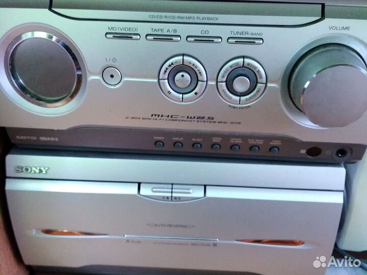 Продаю музыкальный центр sony
