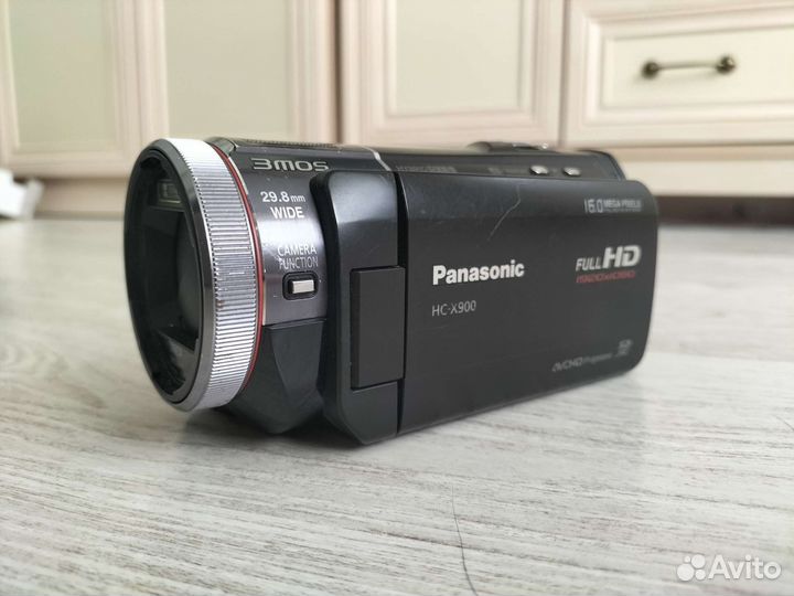 Panasonic hc x900