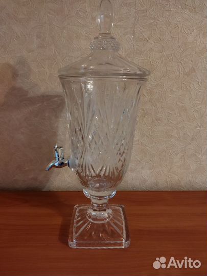 Диспенсер для напитков