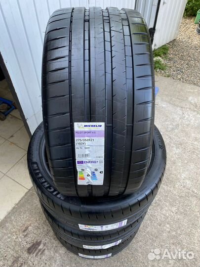 Michelin Pilot Sport 4 S 275/35 R21 103Y