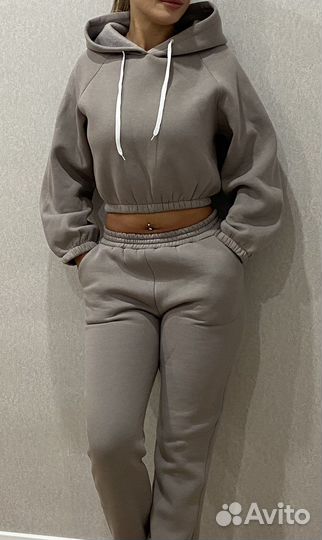 Женский спортивный костюм на флисе Новый