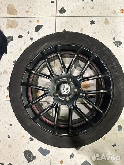 Колеса летние 225/45/R17 VAG