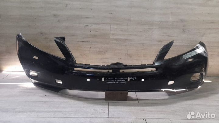 Бампер передний под парктроники и омыватели Lexus