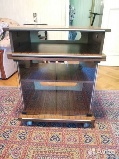 Тумба под телевизор