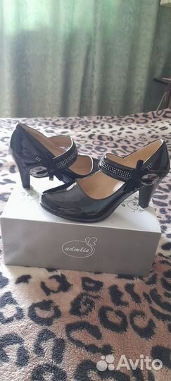 Обувь женская