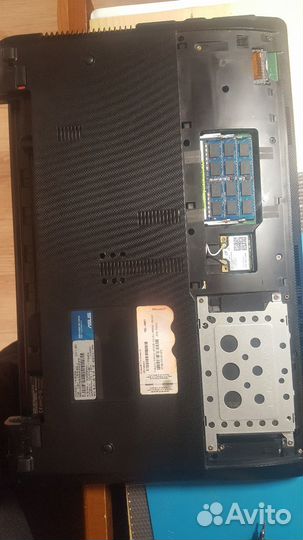 Ноутбук asus