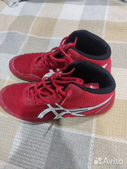 Борцовки asics