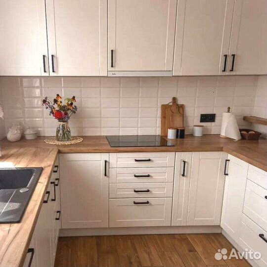 Прямая кухня Бриони. Кухня на заказ от фабрики