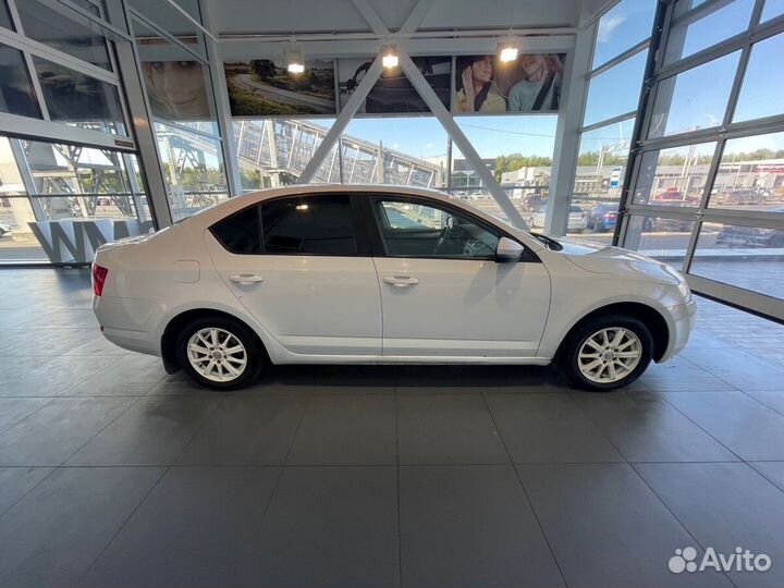 Skoda Octavia 1.2 МТ, 2013, 197 000 км