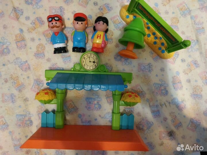 Поезд с железной дорогой Kiddieland