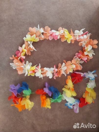 Костюм и украшения для гавайской вечеринки