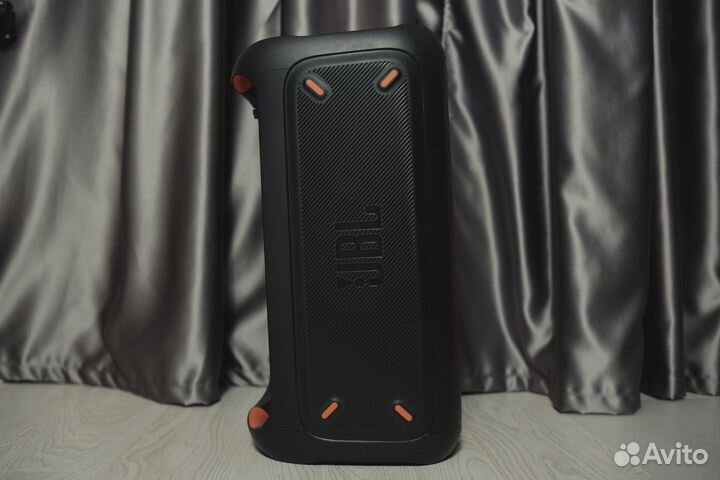Jbl partybox 100
