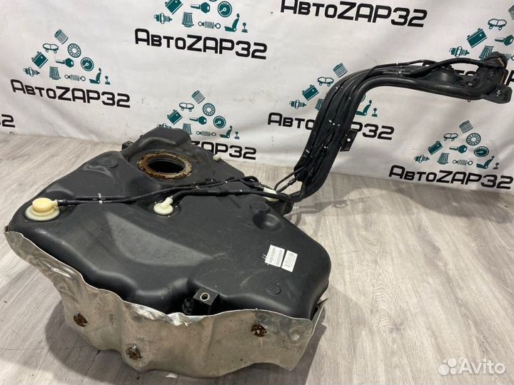 Бак топливный Skoda Octavia A5 BSE 2013