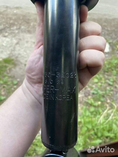 Амортизаторы передние левые KIA sorento 2004-2006