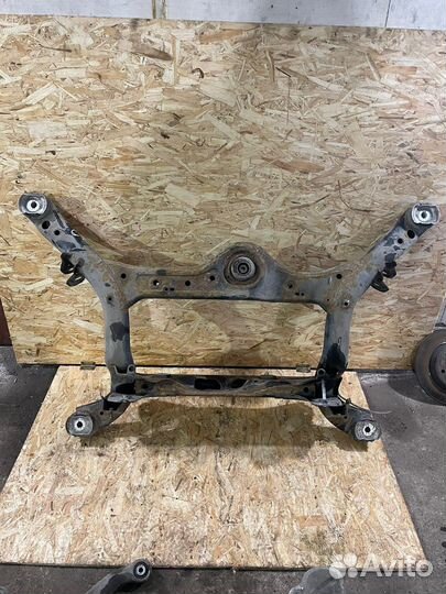 Задний подрамник Ауди A6 C7