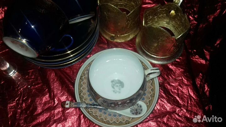 Гжель, фруктовницв, чашки, подстаканник