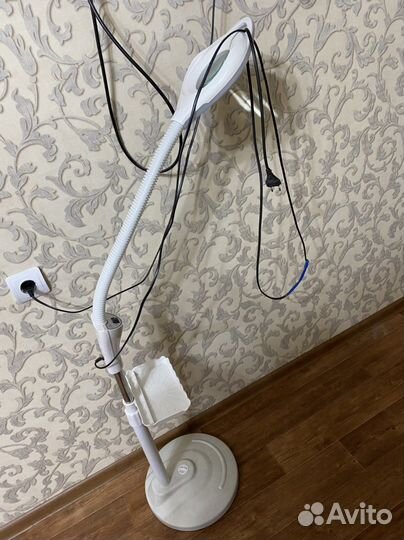 Лампа лупа напольная