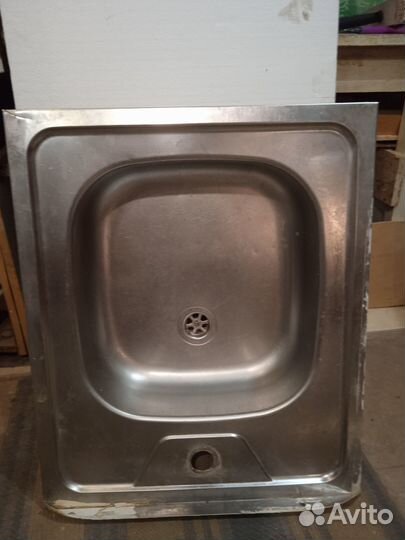 Тумбочка с раковиной для кухни