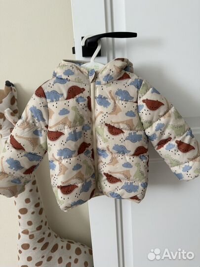 Куртка новая 74 размер