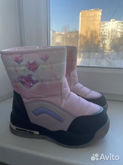 Сапожки для девочки