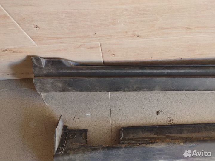 Заводские пороги на Акура мдх-3 2014г.в