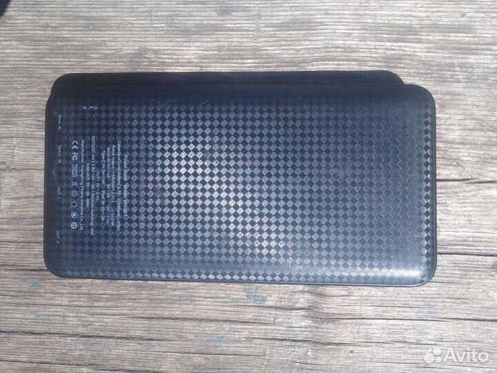 Повербанк Pineng