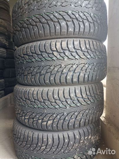 Nokian Tyres Hakkapeliitta 9 SUV 285/40 R22