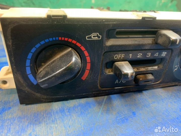 Блок управления климат-контролем Subaru Impreza GC