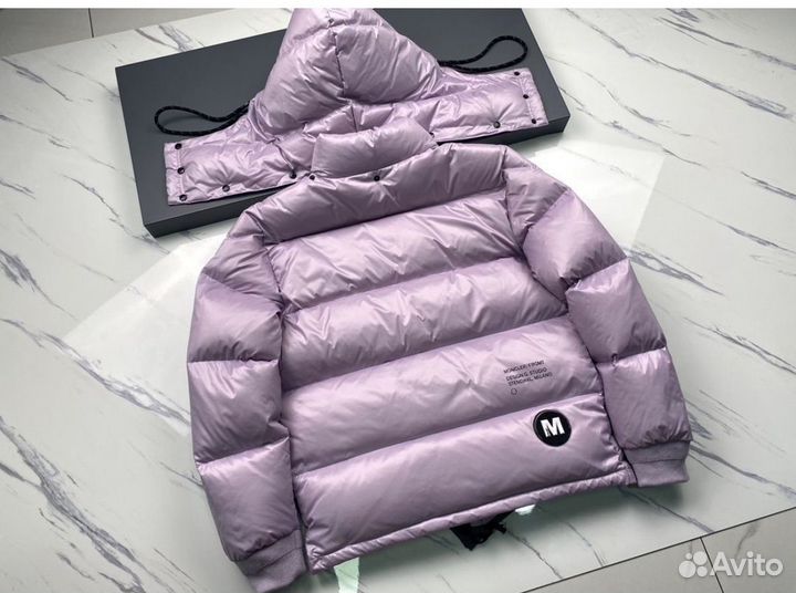 Зимний пуховик moncler