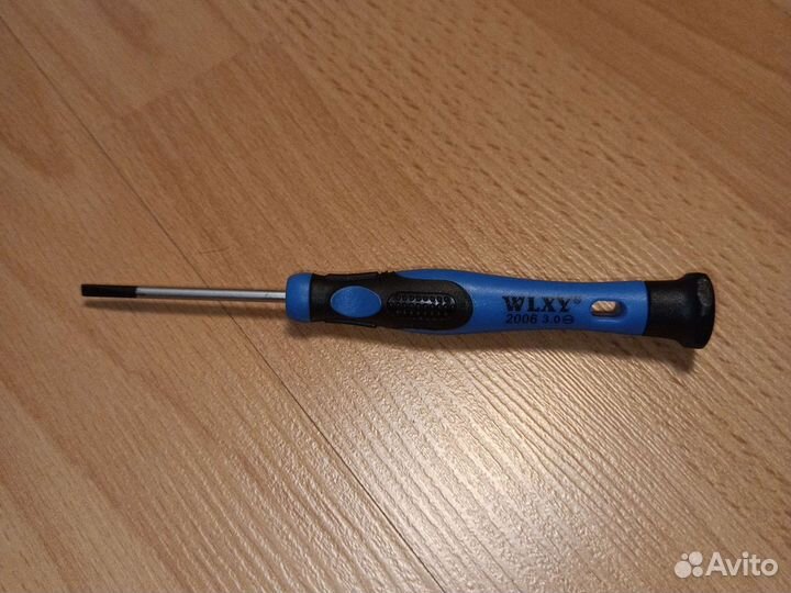 Отвёртка шлицевая (плоская)