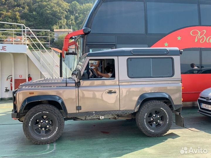 Разборка Land Rover Defender