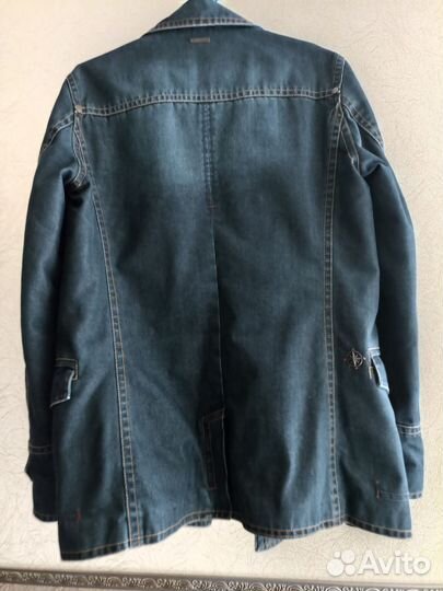 Мужской джинсовый пиджак