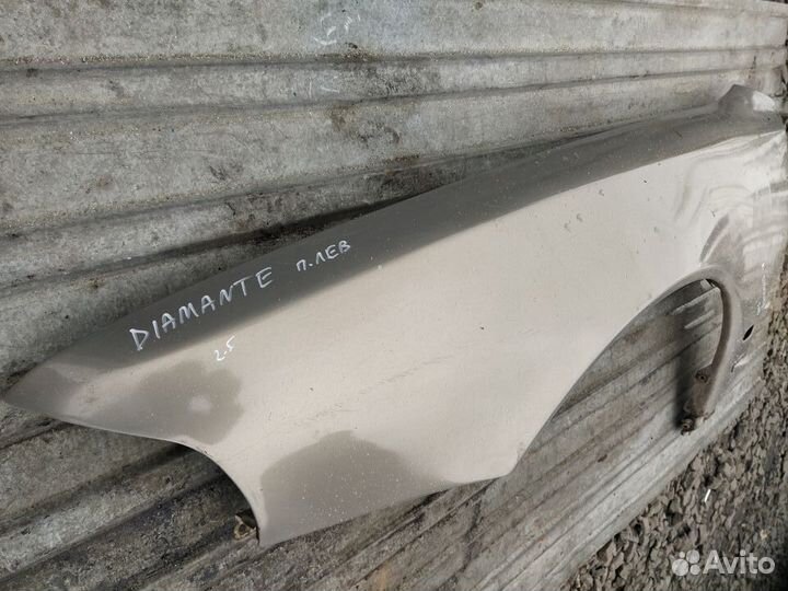 Крыло переднее левое Мitsubishi Diаmаntе