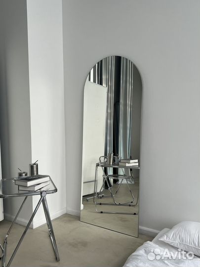 Зеркало напольное