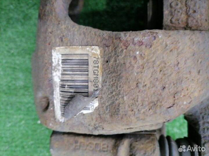 Суппорт передний левый Peugeot 308 универсал 1.6