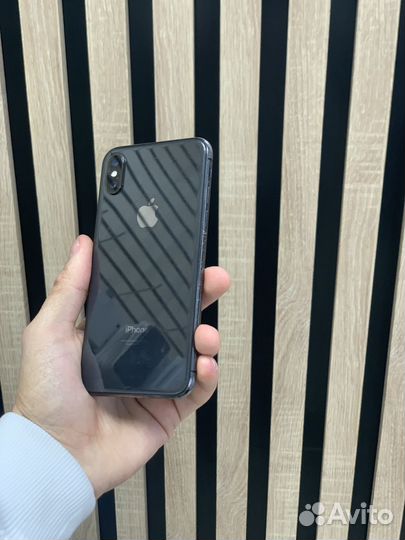 iPhone X, 256 ГБ
