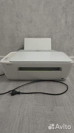 Цветной струйный принтер HP DeskJet 2130