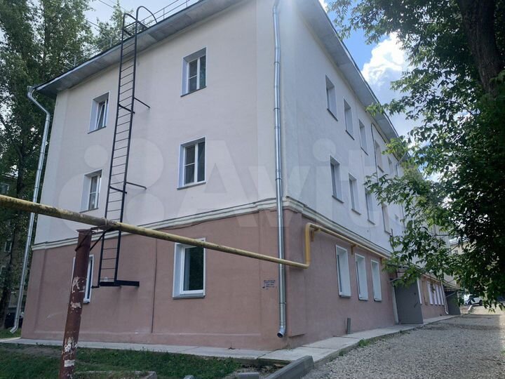 2-к. квартира, 37,5 м², 1/3 эт.