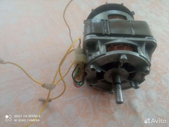 Двигататель стиральной машины