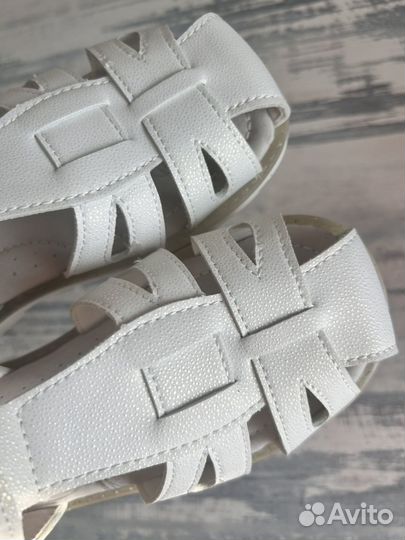 Сандалии 33 новые мифер
