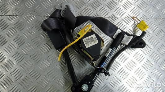 Ремень безопасности с пиропатроном сиденья передне