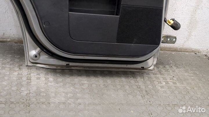 Дверь боковая левая задняя Mitsubishi Endeavor