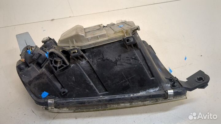 Фара (передняя) левая Skoda Fabia